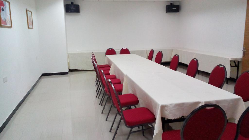 Shenzhen Nomo Hotel Bagian luar foto