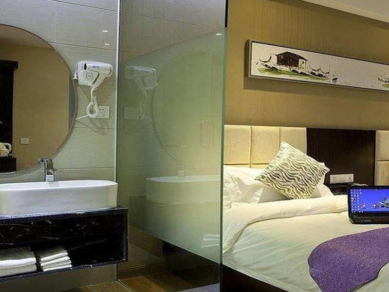 Shenzhen Nomo Hotel Bagian luar foto